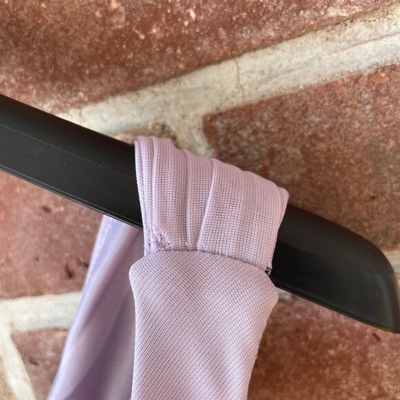 David's Bridal Bridesmaid Mesh Long Dress with Crisscross Back, Size 4 - Picture 4 of 8